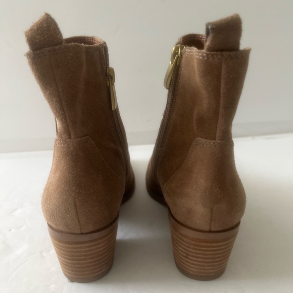 FRANCO SARTO $149 Sager Boots Tan Suede Chelsea Bootie Stacked Heel Size 5 NWT - Picture 7 of 8